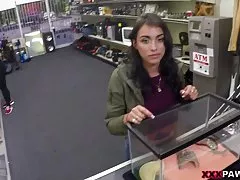 بعقب حفرة الاستيلاء الإباحية صور كس ناضجة