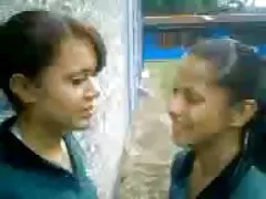 زلق آسا أكيرا الاباحية على الانترنت النوم